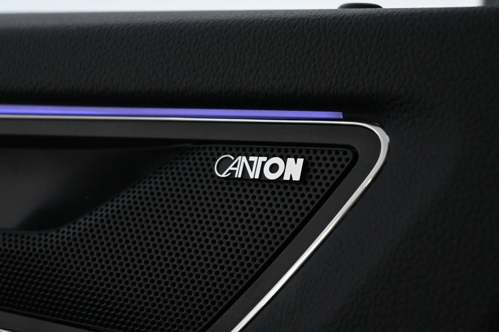 Car Image - 3i2s2QCi35NksRwDAFWeVC