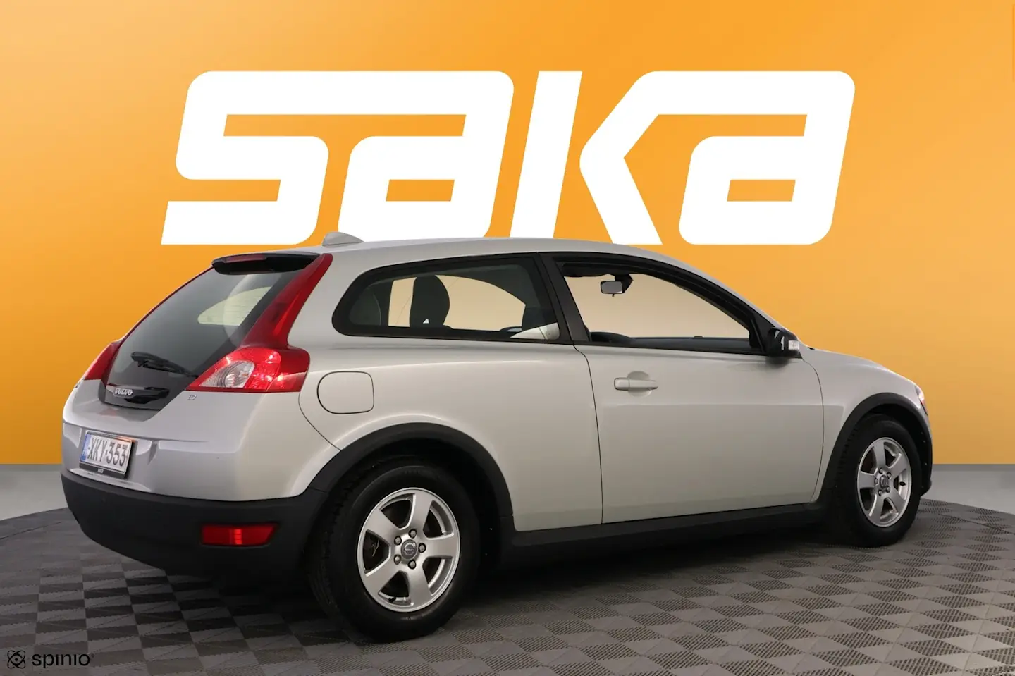 Car Image - cjaL5d8EdaRo0SfDm6rrr