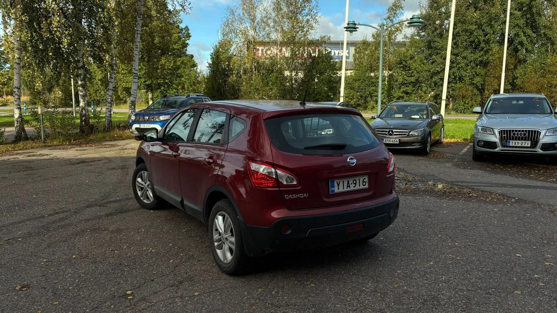 Car Image - dXt7DXX5duZHrSJi2nNaE