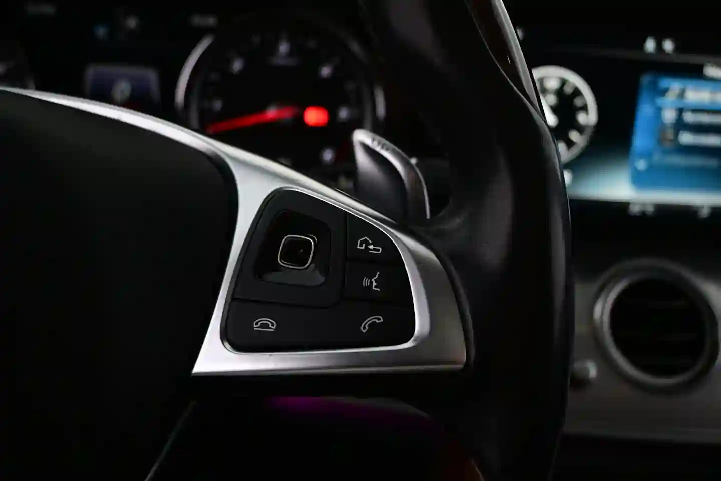 Car Image - 5i4SRH2w0zBK8NJgbttBe3