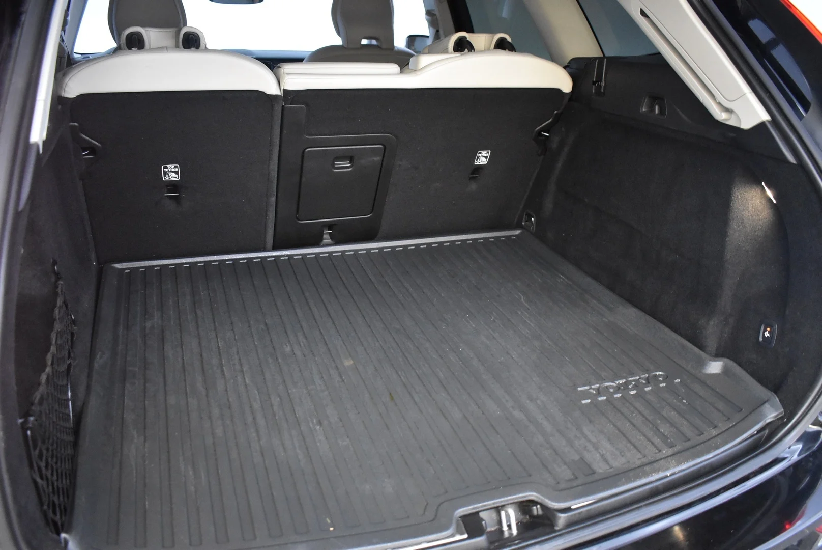 Car Image - 4V9pewDpmqK72xijPb7uMD