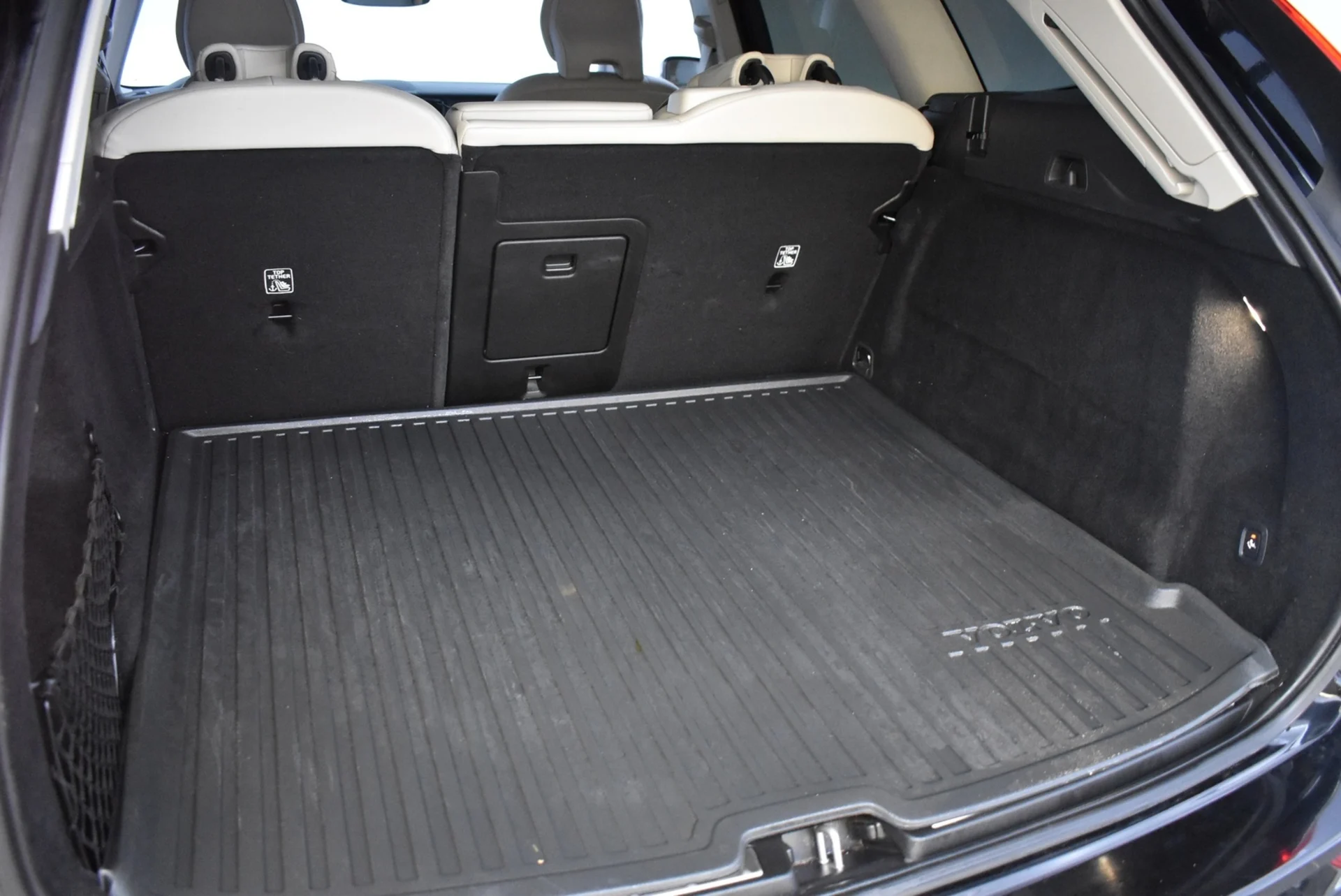 Car Image - 4V9pewDpmqK72xijPb7uMD