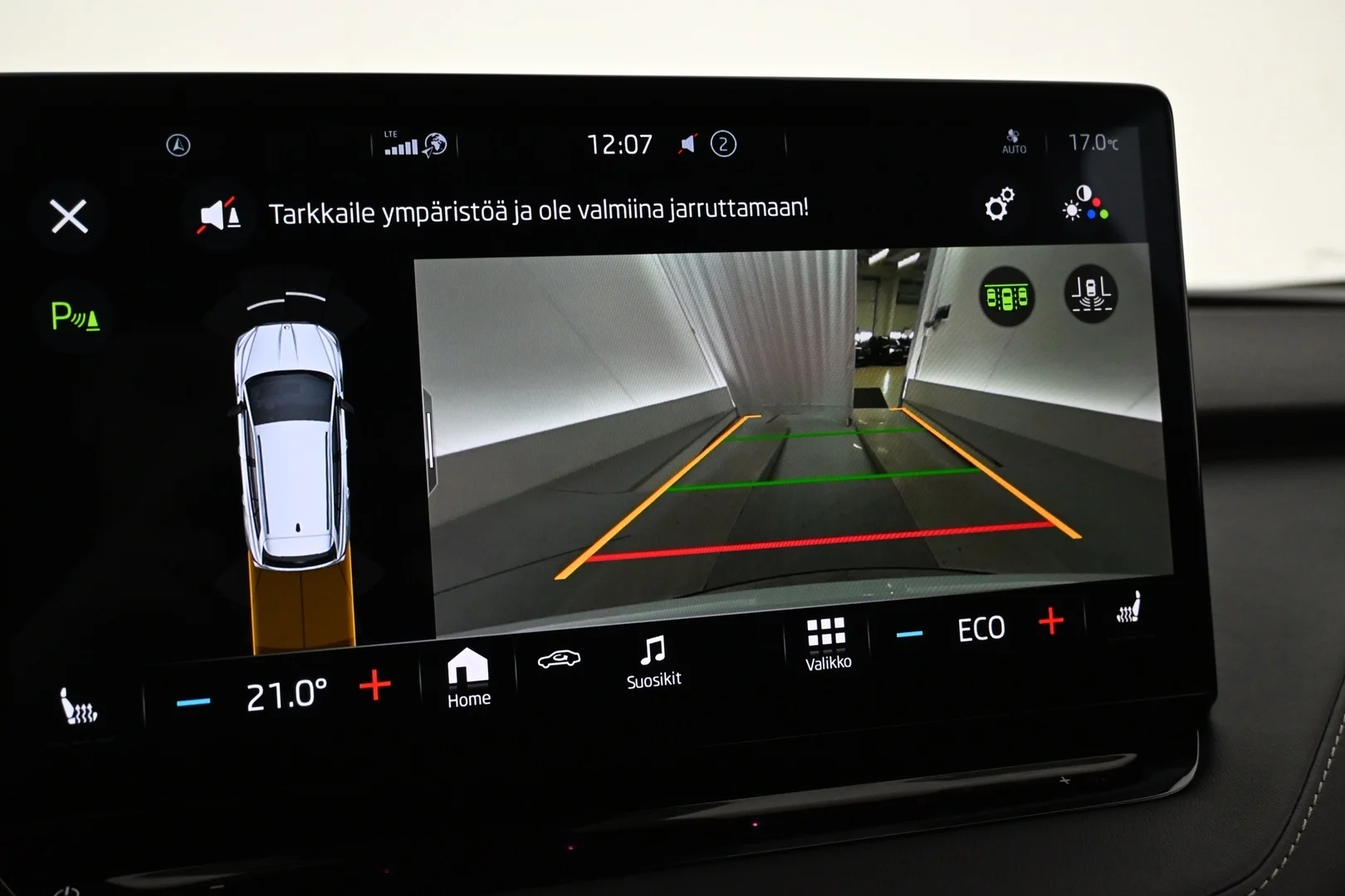 Car Image - 67f0P4Cwi2clHJnZLfDdLN