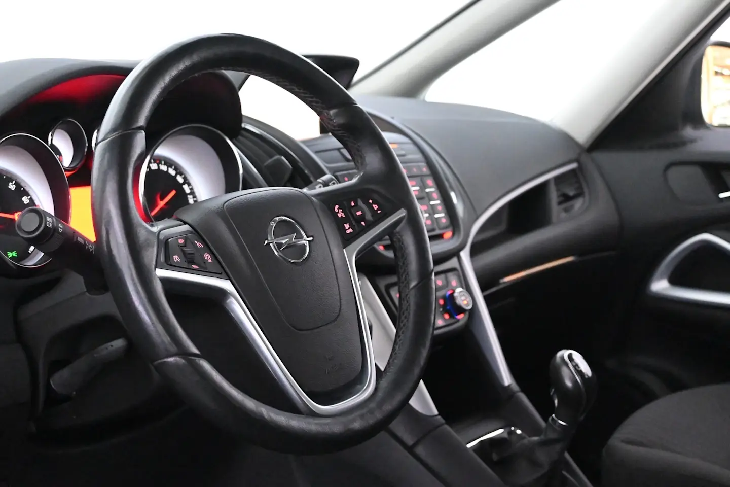 Car Image - 6oUZgapib6ycl7S9mc91xo