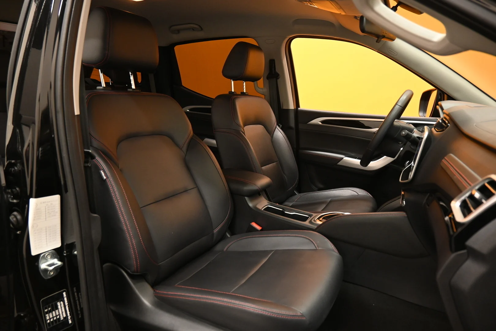 Car Image - 3PxO85eEWDreh4XeV8eHEC
