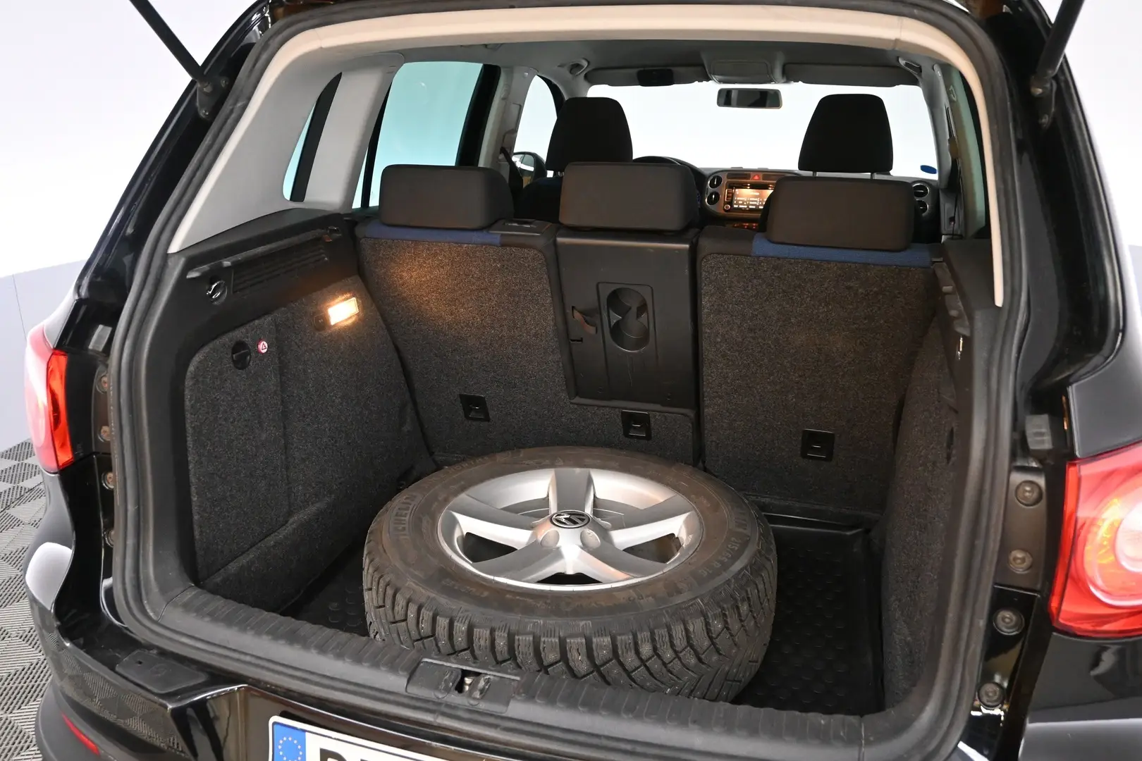 Car Image - 2jssi7Qimaj2gAt1gihNK0
