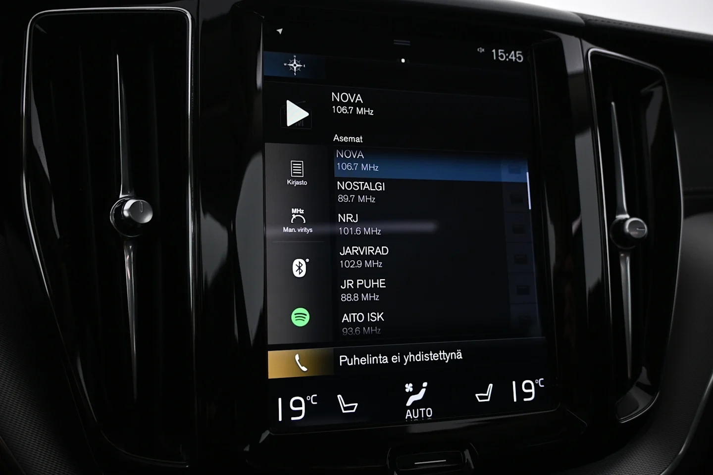 Car Image - 4jD3Rw17j9RaCAW24IcT8s