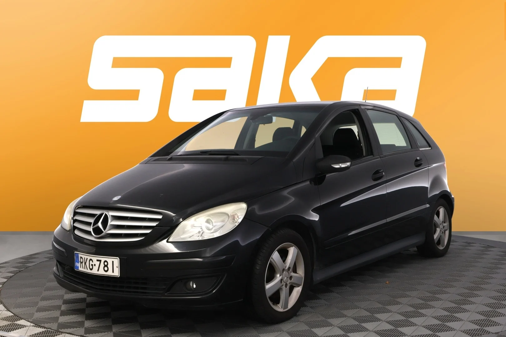 Car Image - 4RtncZOc1TPkBM4gDeyrJ9