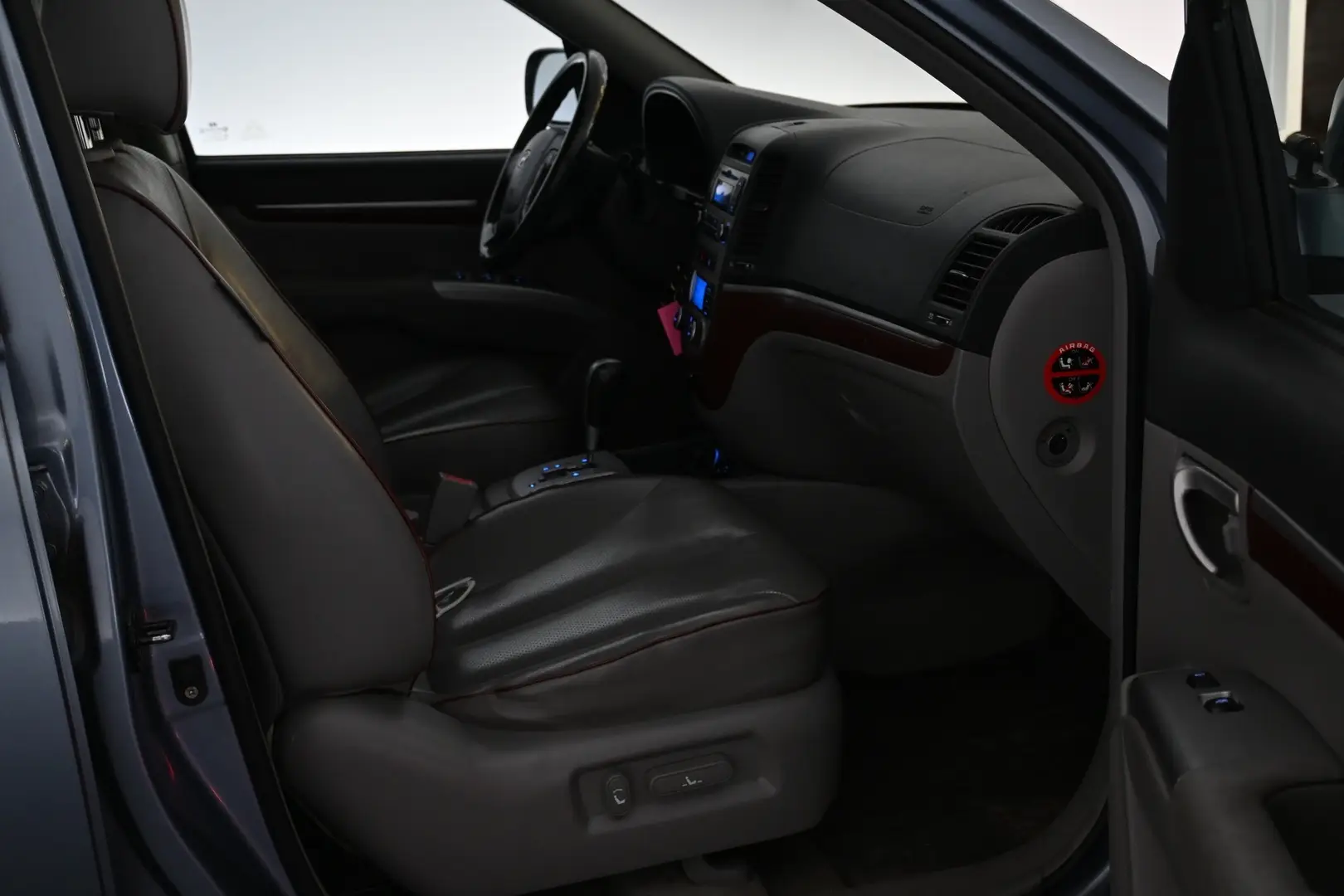 Car Image - 1IfMRQuouA5DKV6YbEFBLR