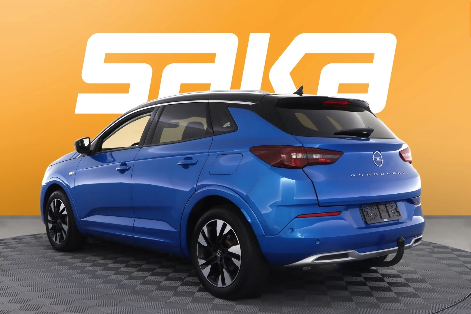 Car Image - 5xDAt1UqKwBe0EISvuj3fL