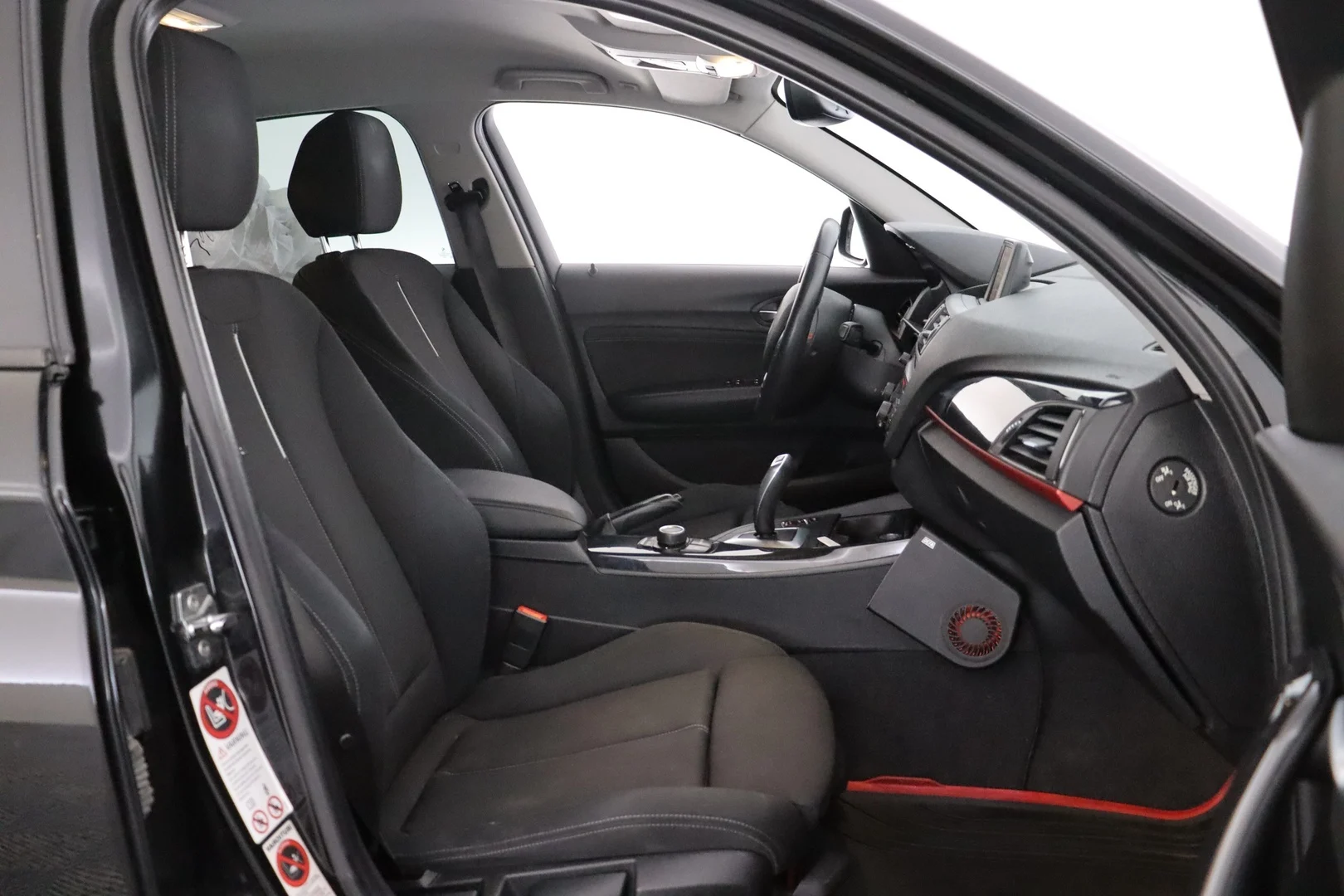 Car Image - 6d6TUMxwXGZrJgVIRv2c05