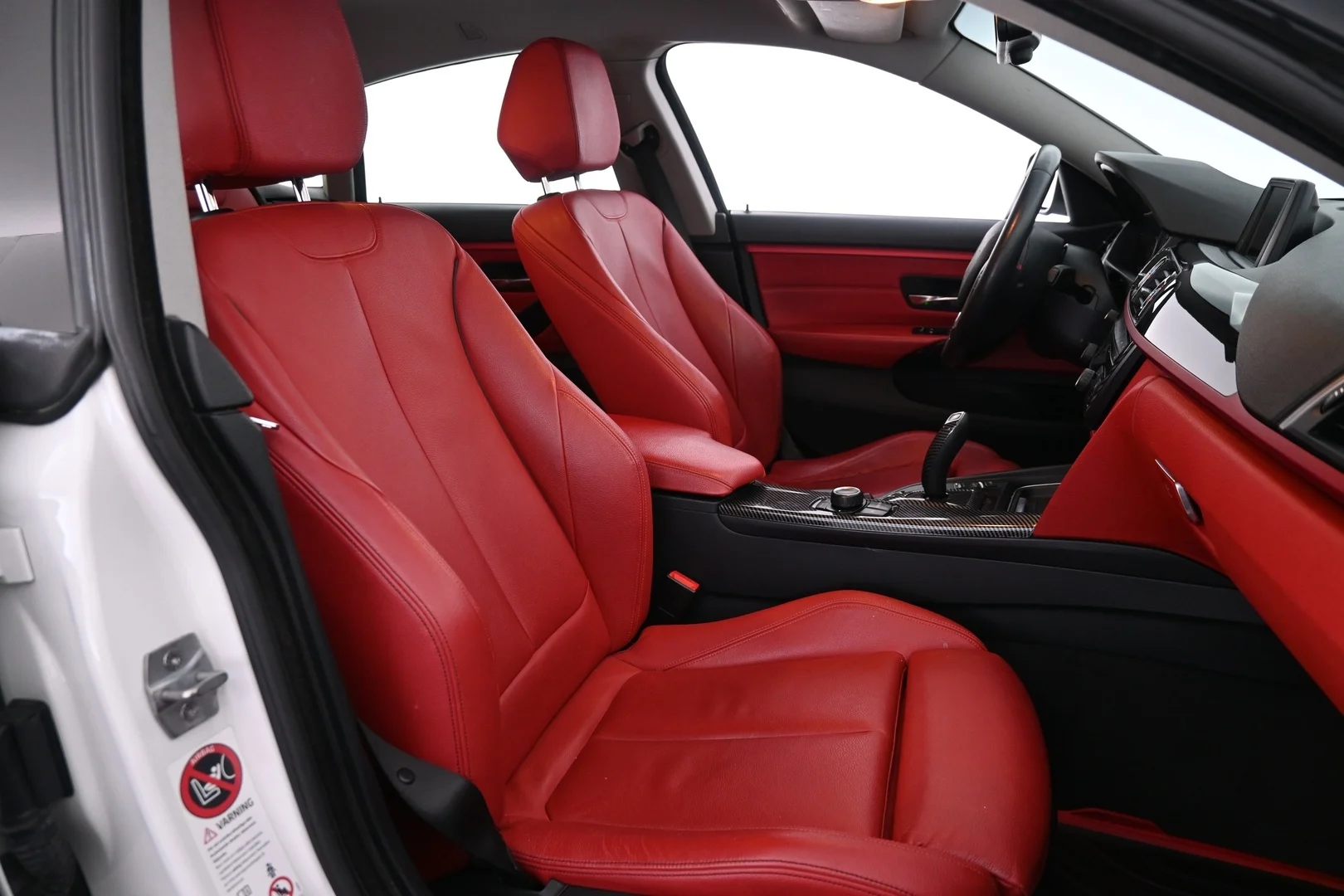 Car Image - 6eH0DCvy4vjoVhDXm0JN2s