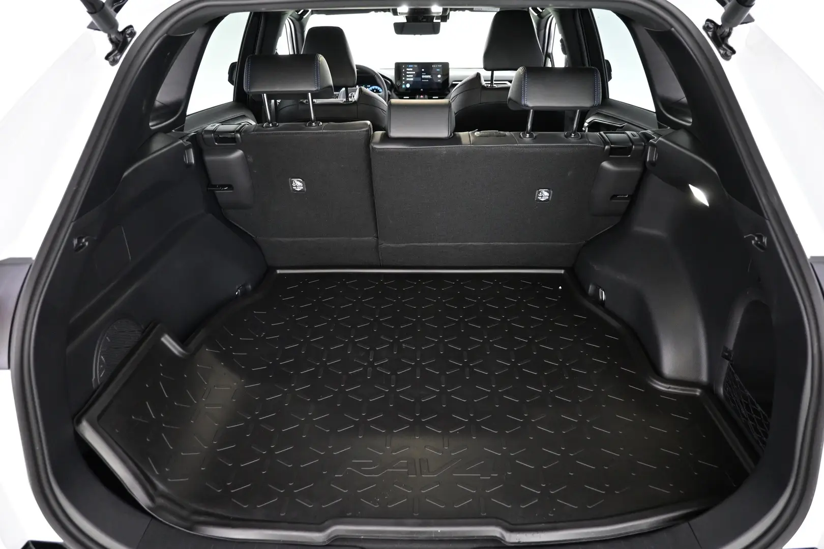 Car Image - 5X4qESHtDXe0hP7oK0jbfq