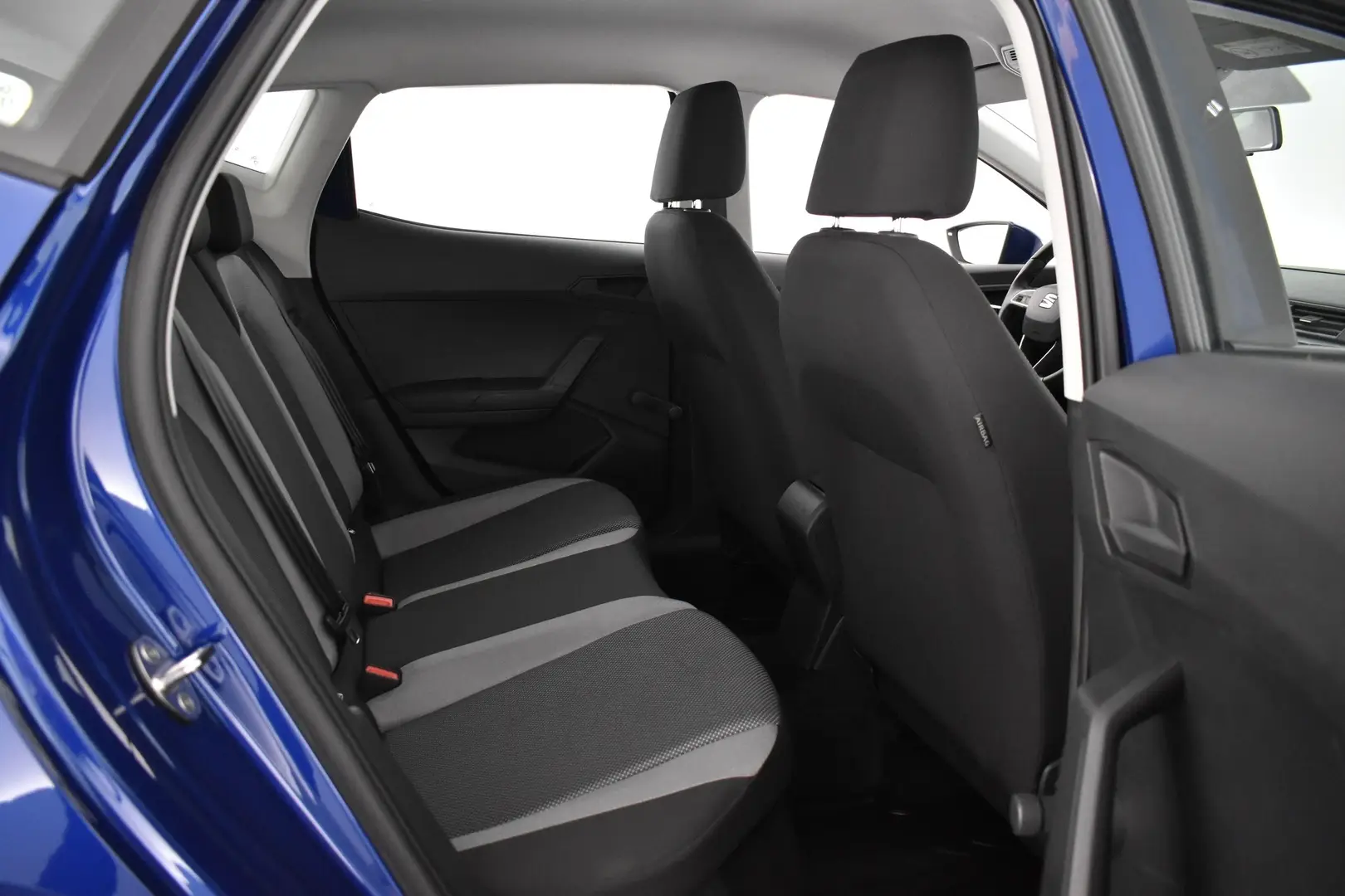 Car Image - sD3hVQn7zpCj1xVE1BDIZ