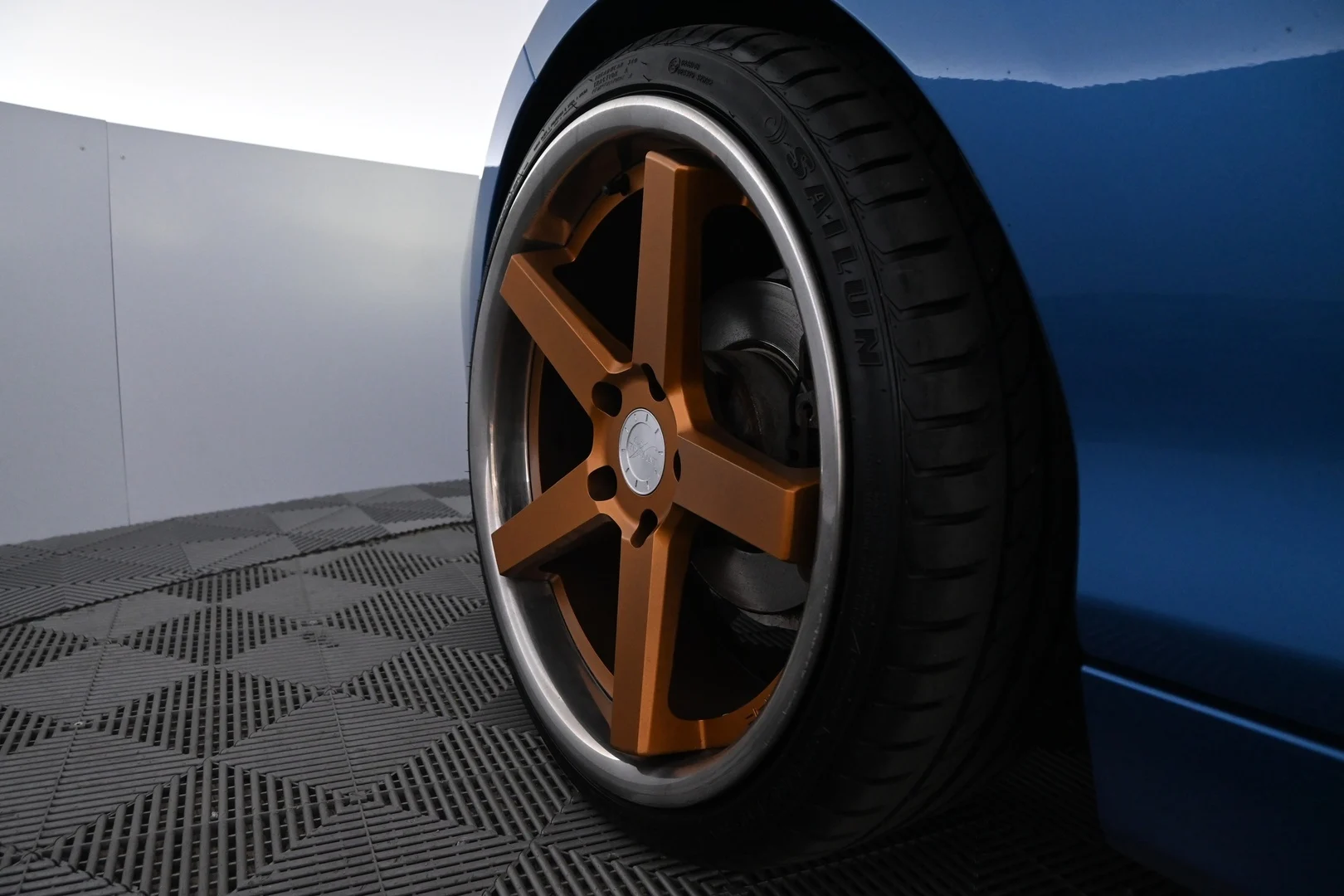 Car Image - 3KRQvnYo9lt17IMCxaKNyQ