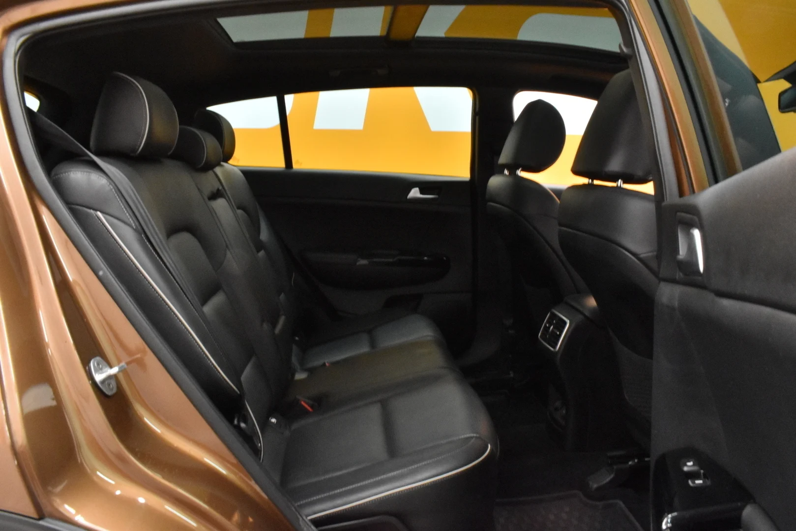 Car Image - 3GlkoopXdCThchTXkSXnhU
