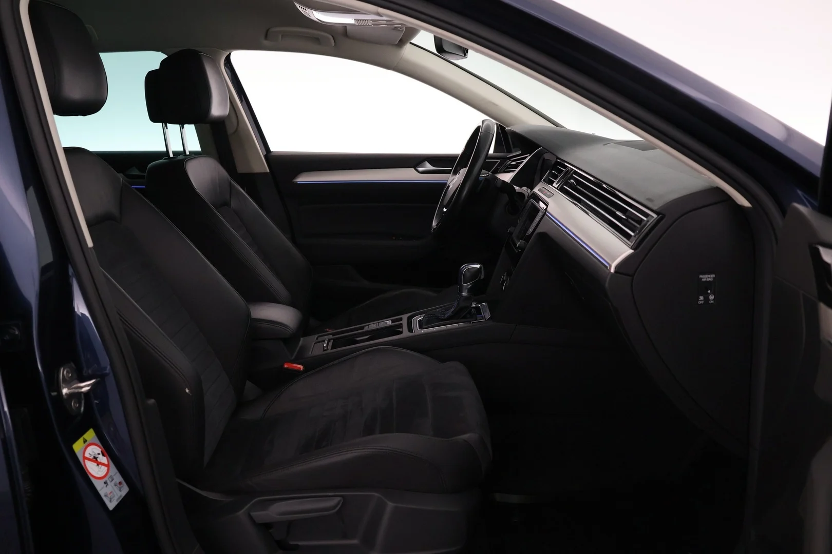 Car Image - 13mEN8TO8tBM3lVgv722qQ