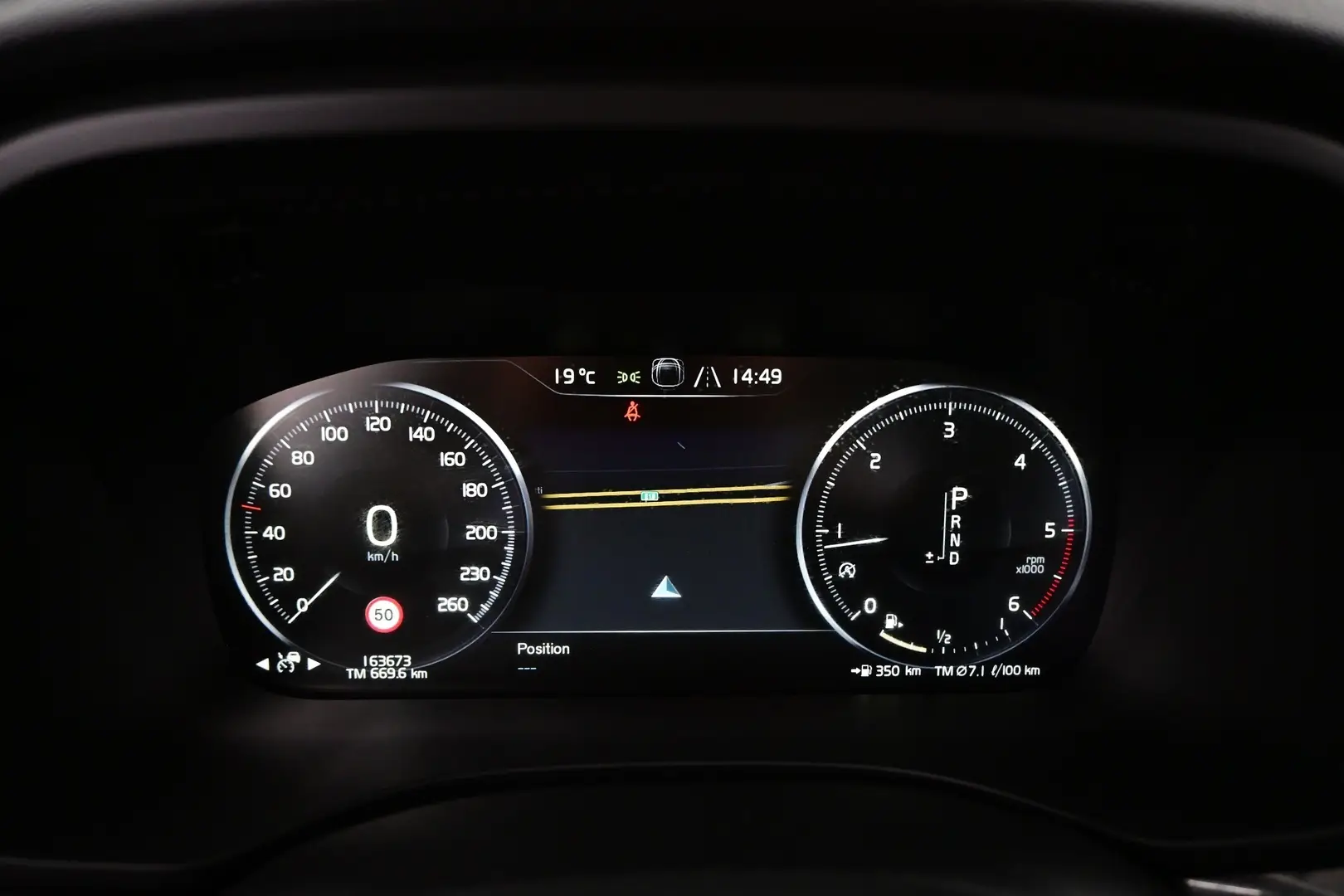 Car Image - 2OUBFVJQC5GgCn0sDiI4Wq