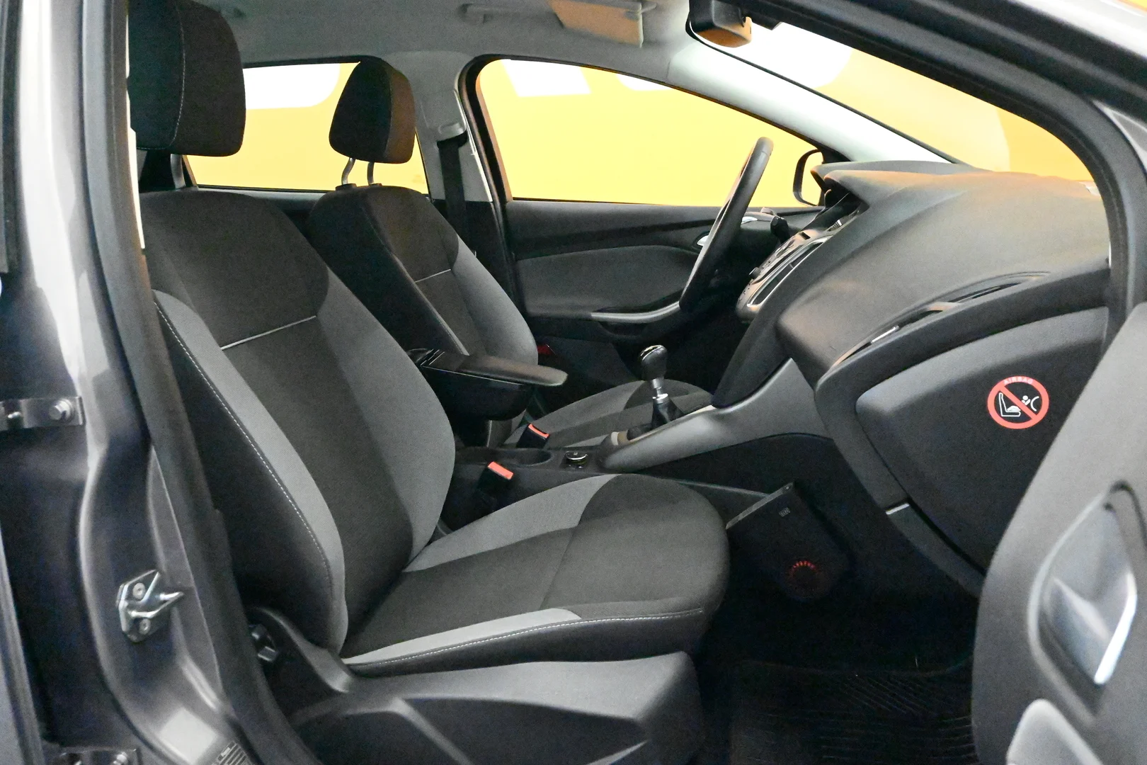 Car Image - 7smQ995Alw49OGR580qBP2