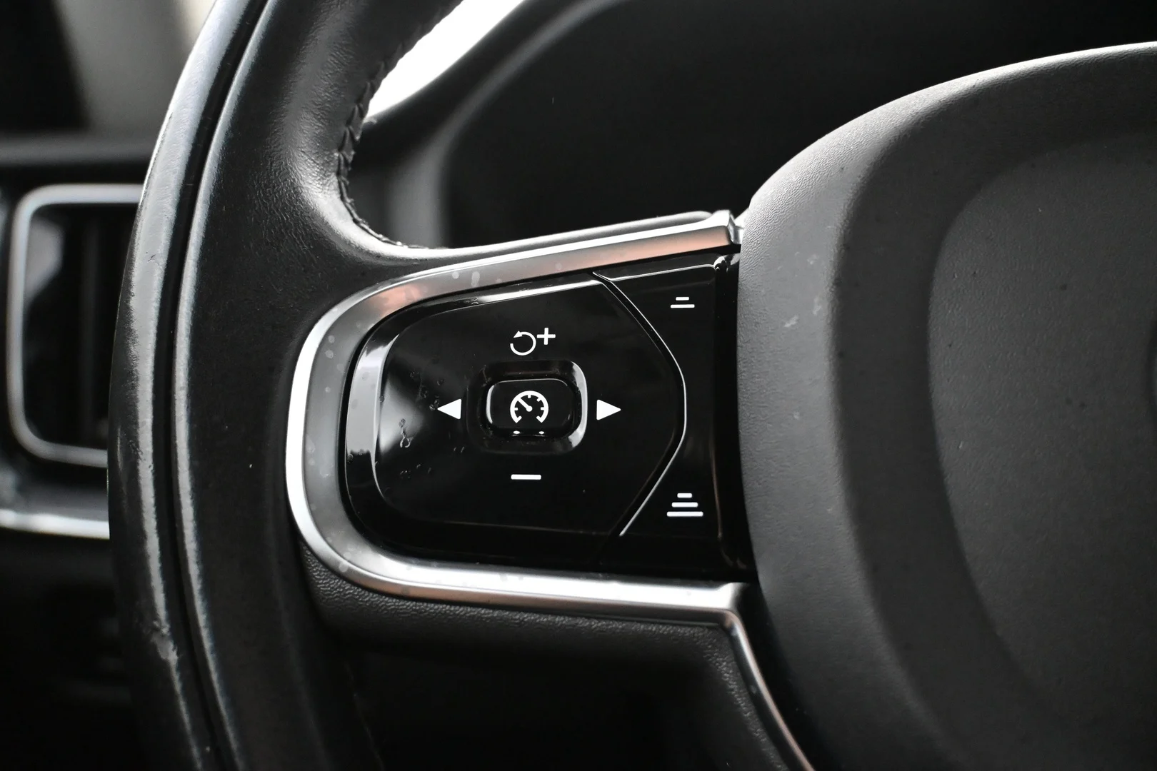 Car Image - 2HkldusL9Ai0YR1IEvx1kN