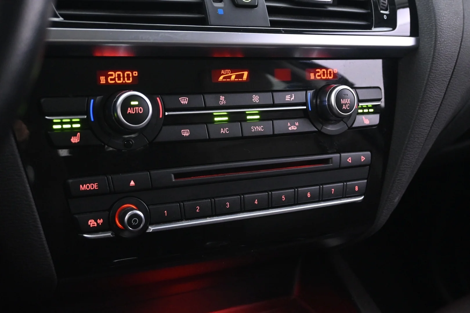 Car Image - 4AKlmxwam0BZfcCYnSb6D9