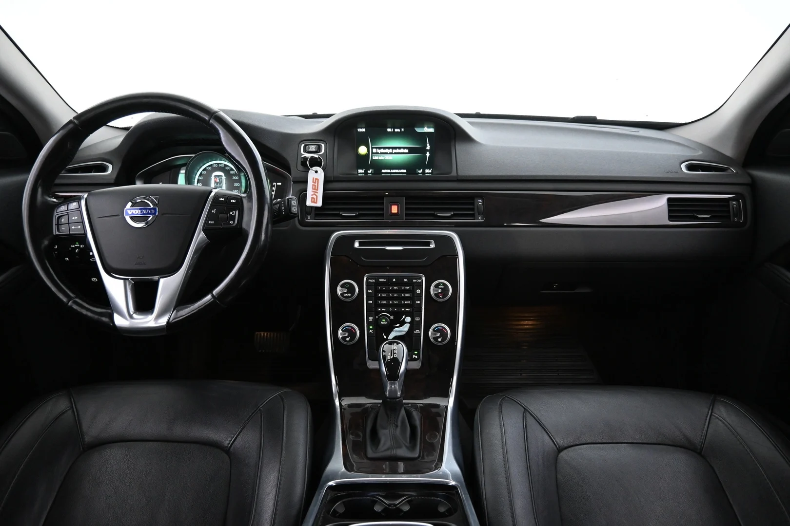 Car Image - 4yEr757Z26iNFGoa9sbzdj