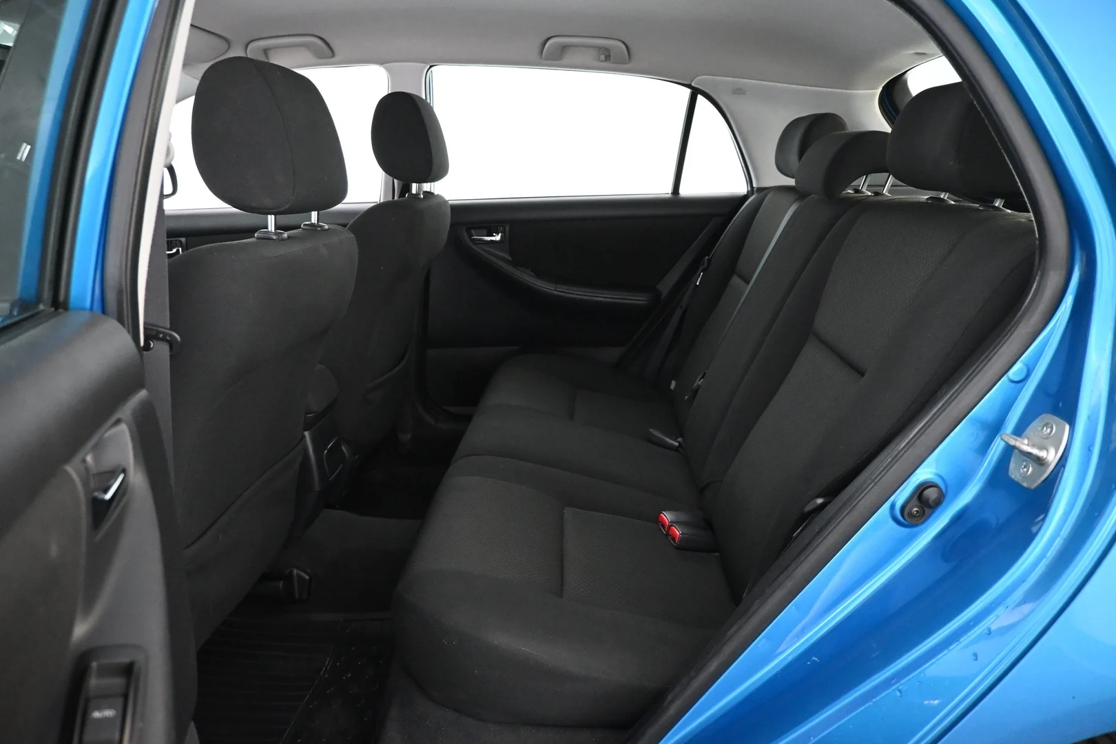 Car Image - 5p7ZarssvA6r26VLloTD5j