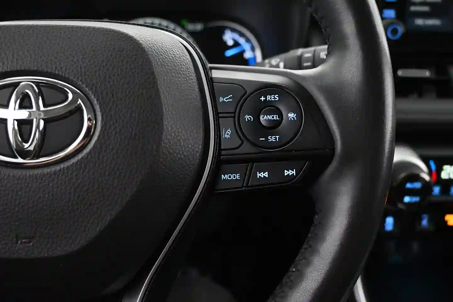 Car Image - 7eFikbmCxU0umpbdTLqzvW