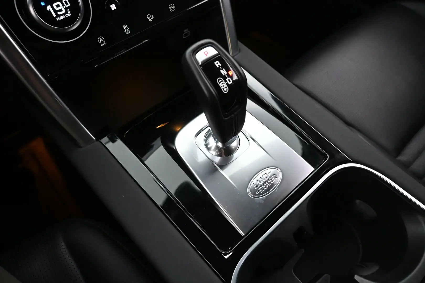 Car Image - 4nJRkSTLR46WbQrcrMjDFV