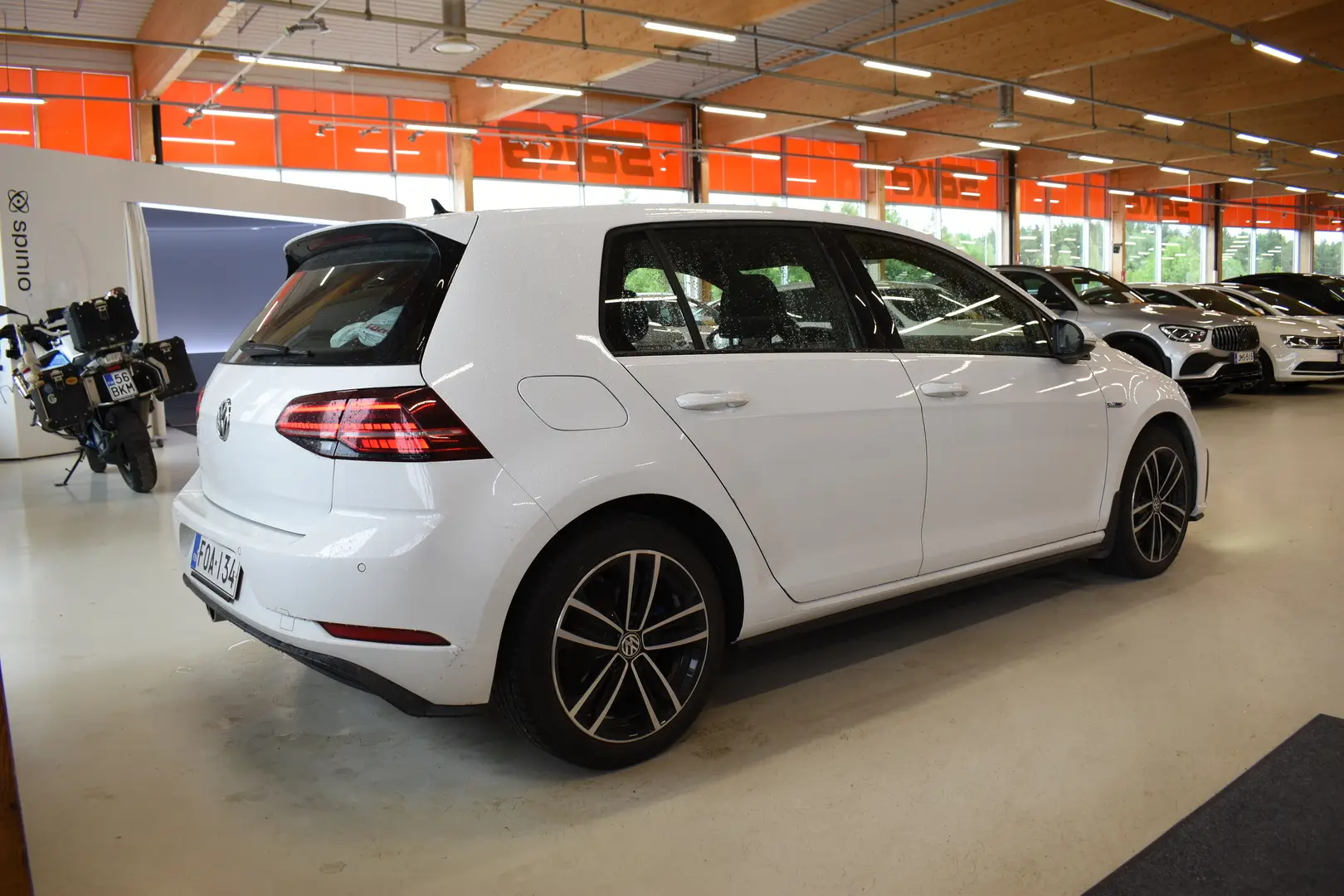 Car Image - 7yqRjMCSGilJqKCR4tmqYw