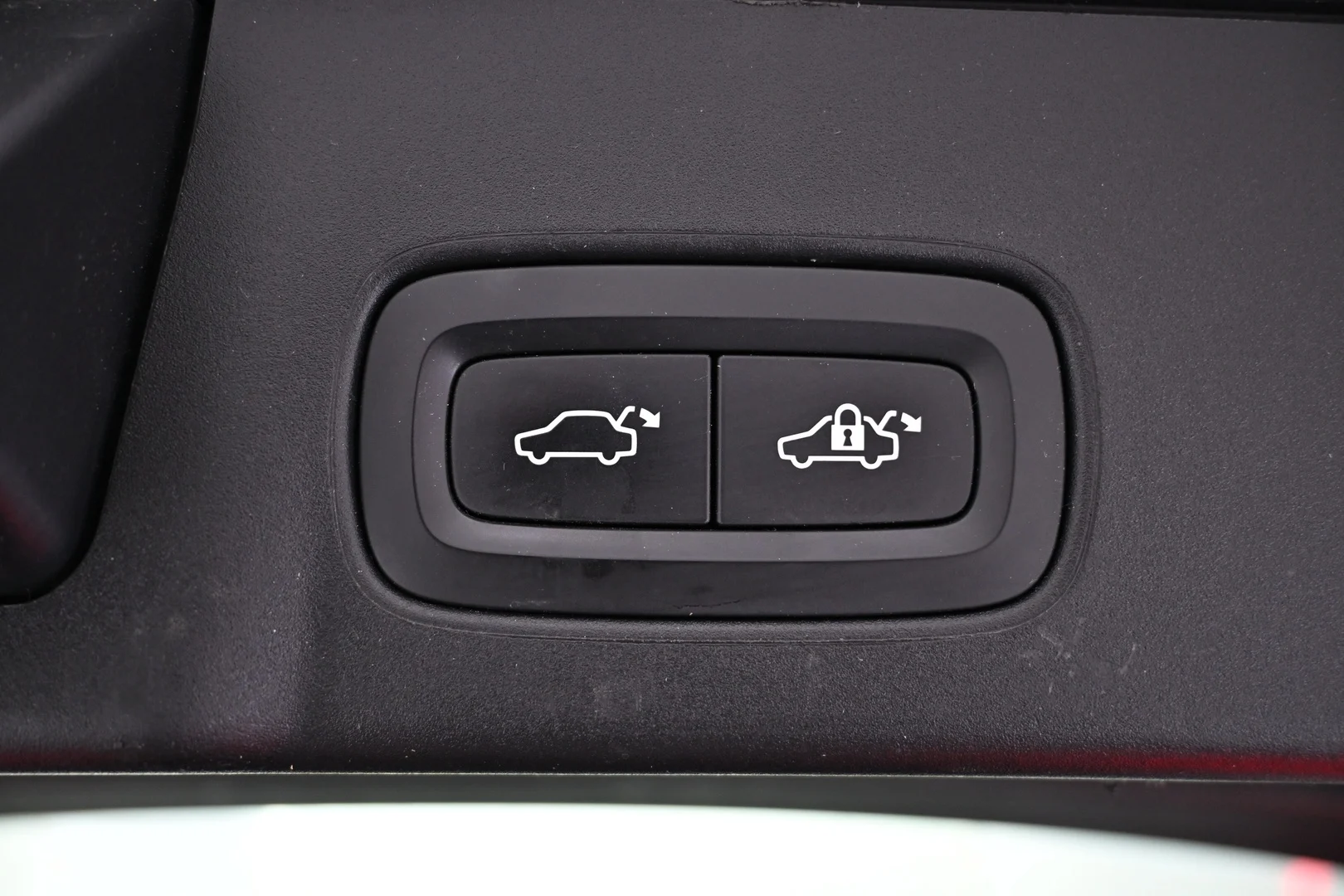 Car Image - j1jqUiweip20IwWLKdmeA