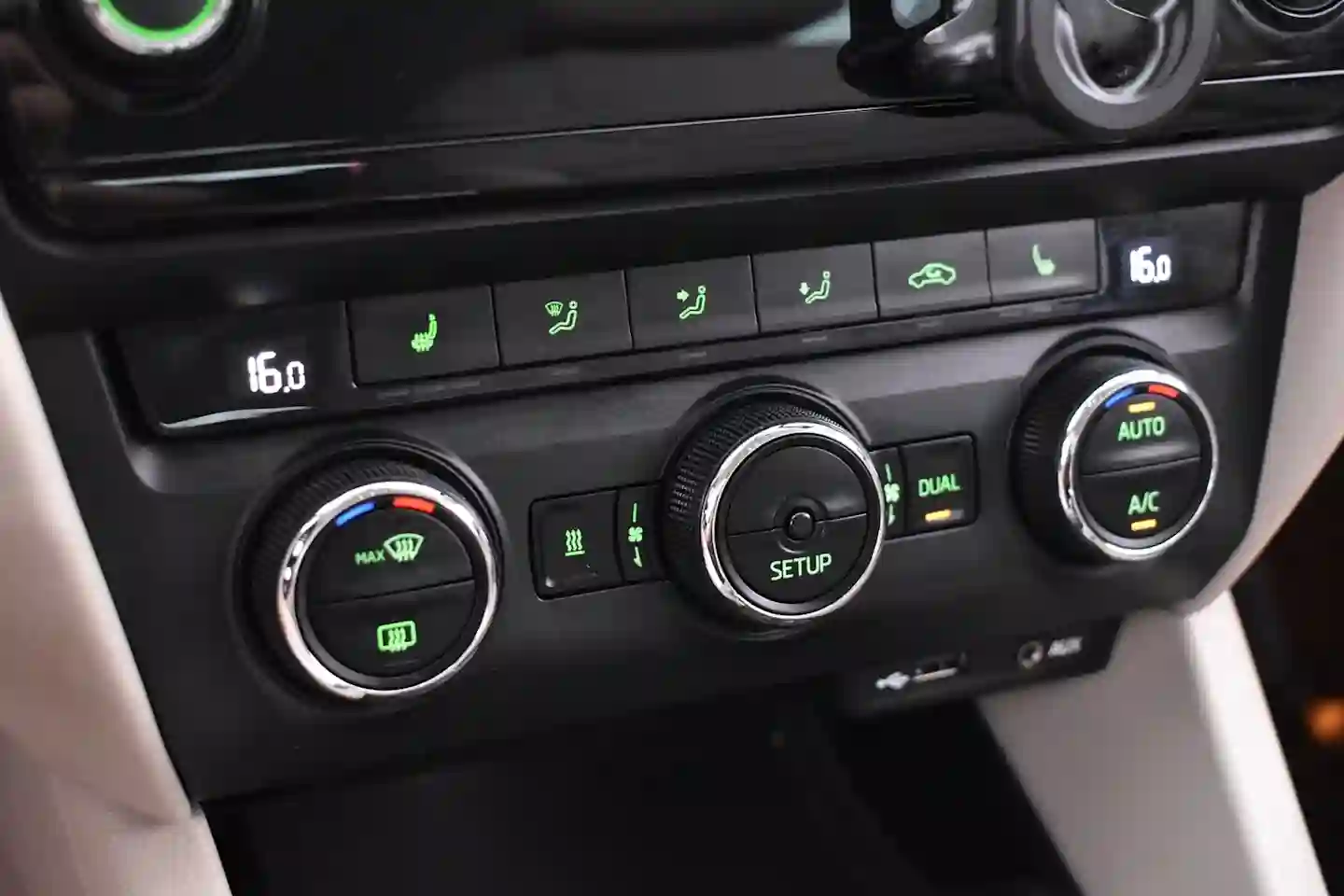 Car Image - 4bSYFC2lZryTqzlsXDJOZC