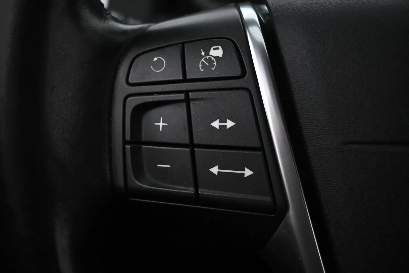 Car Image - jwMYxpPkIgElXEqgB3wop