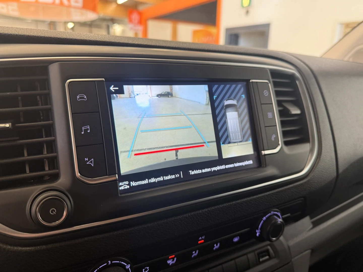 Car Image - CGLZzSN5vamg7sBnJQZBu