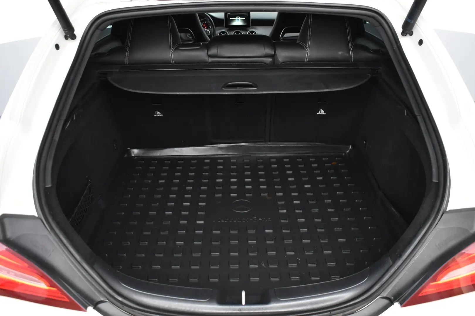 Car Image - 7p4s3XzLbI2Tdi8Lsf3Wow
