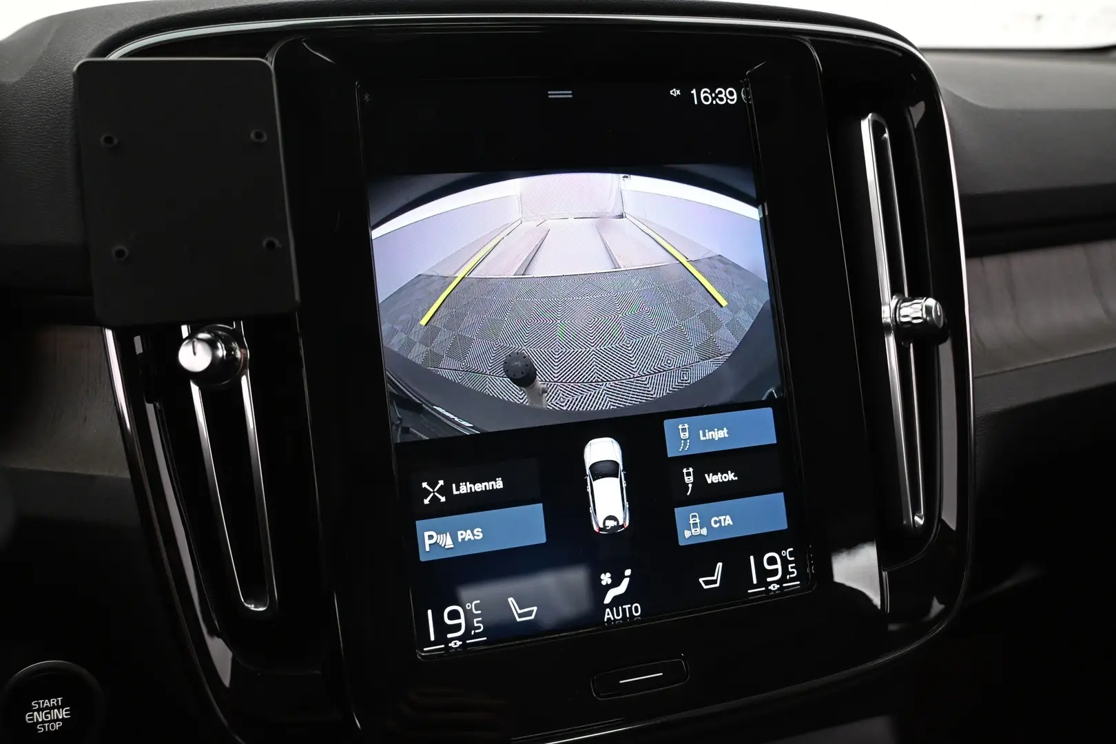Car Image - 7jDtVyfYcLF7llFo3vfHBZ