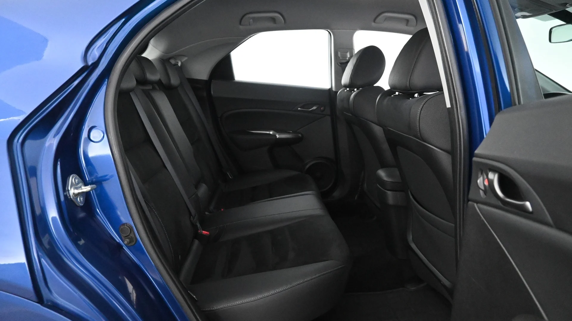 Car Image - 3xbpNk9AvPxXYF58tVh62c