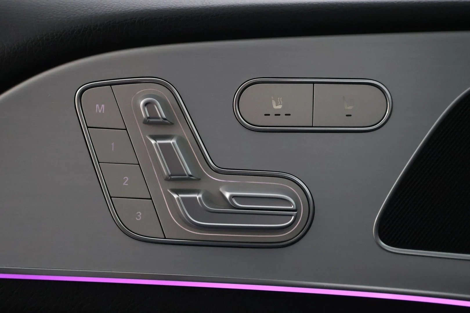 Car Image - 6IfPKWBtpOIJOyttHt3xZy