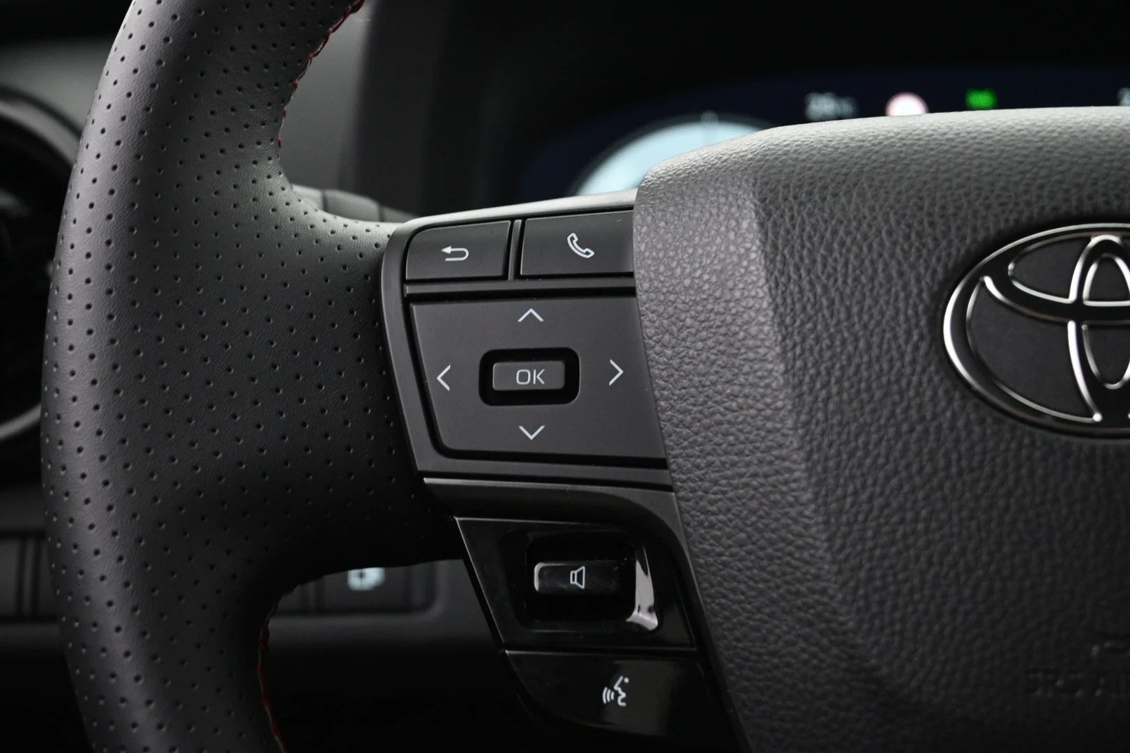 Car Image - 6iCHSh5g3Y7uUOfcght5k6
