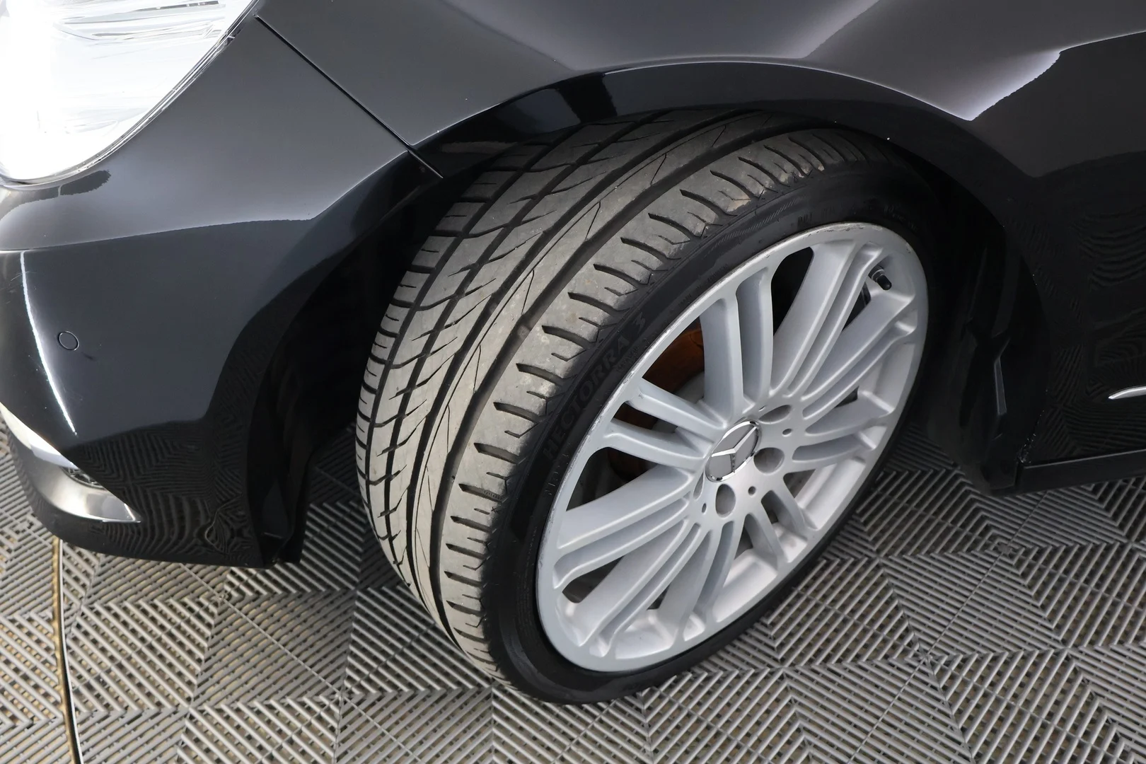 Car Image - 17skVpCT7MZ7DTuYORSpkM