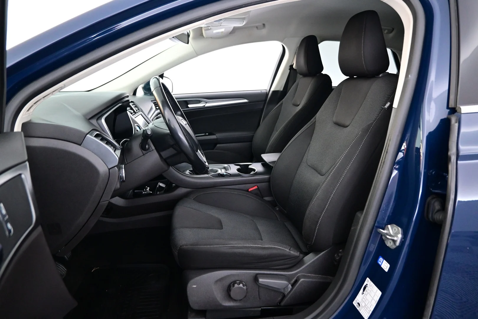 Car Image - 4lkZMYFrHuV01bMH8S848Q
