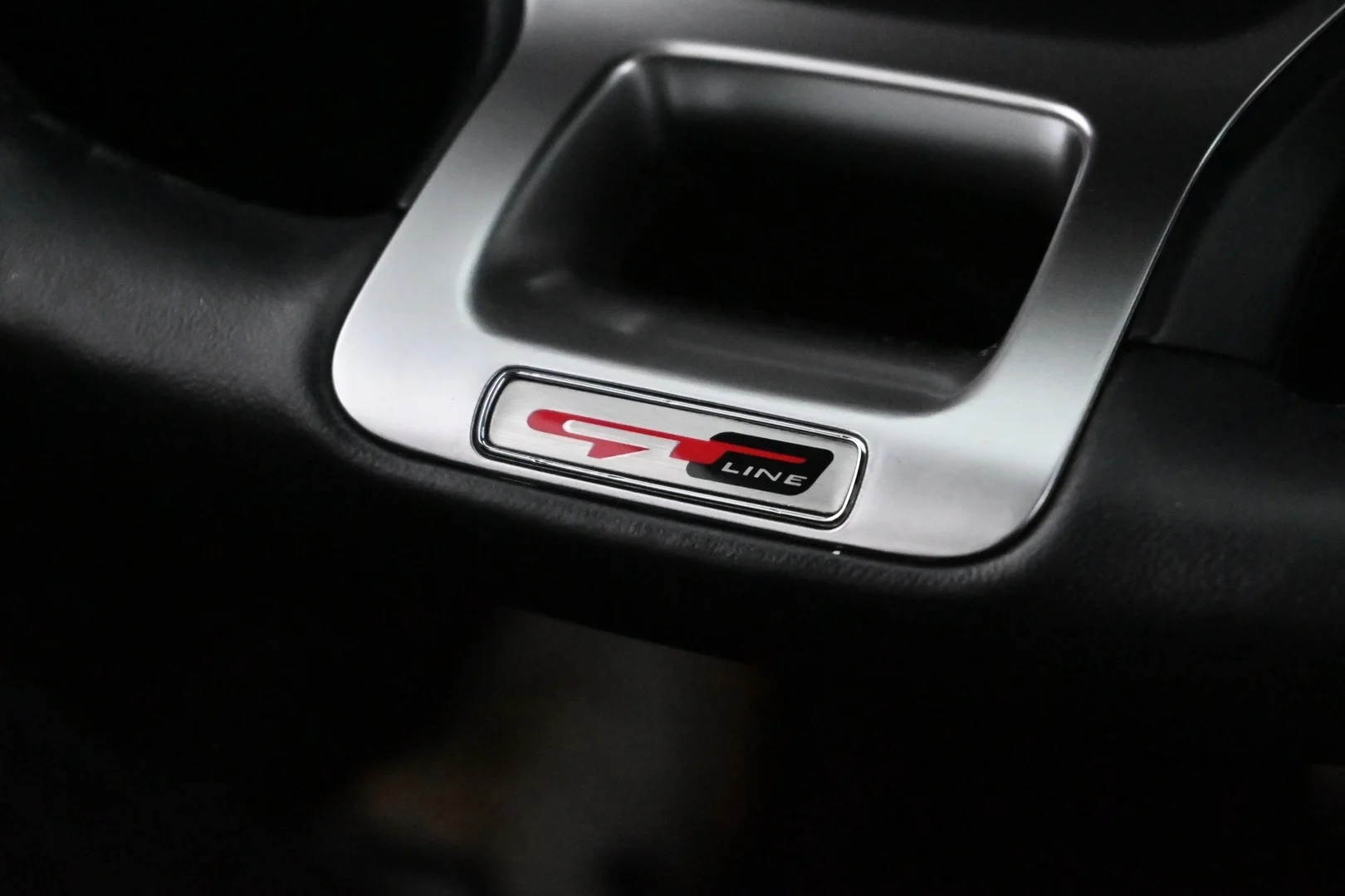Car Image - WLSbbEJ29XlgDPDgLlyNU