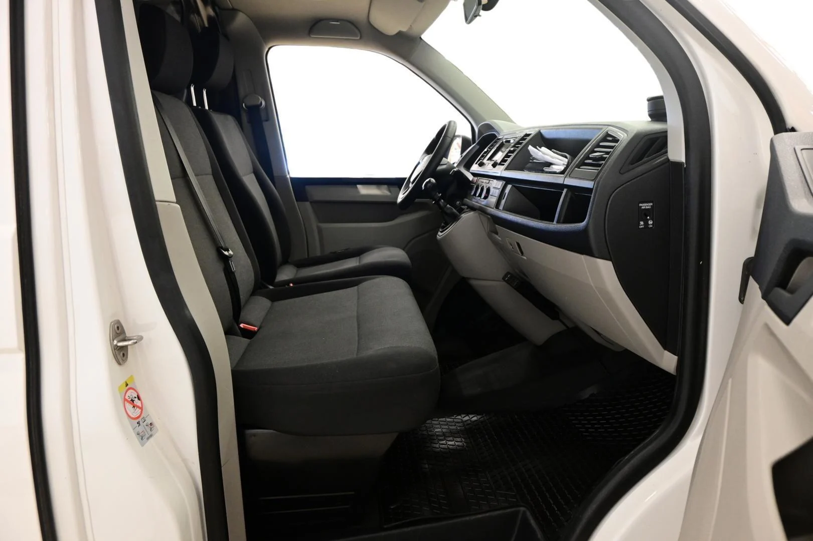 Car Image - 1IrJotbOZtEn8yzhuGUcwD