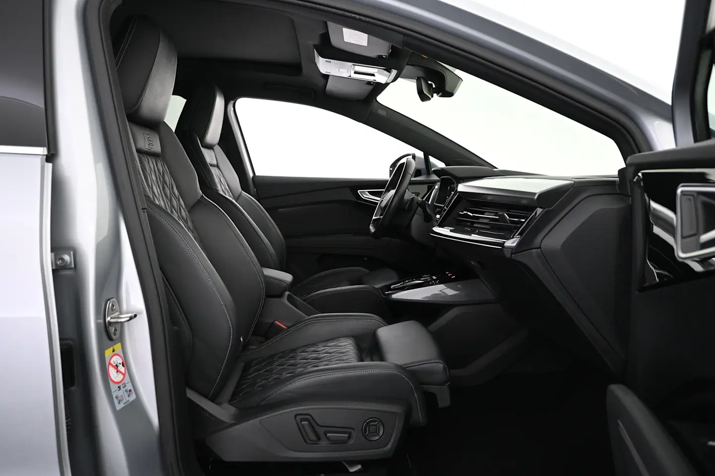 Car Image - q9WrH6Peld5pqYHBlf41l