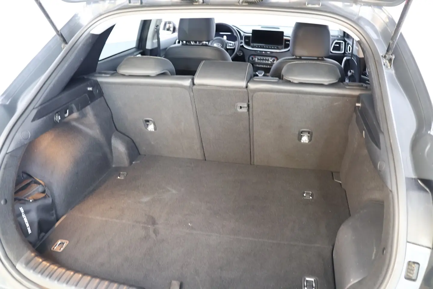 Car Image - 1pq6akW8FnEe32g7gobjtQ