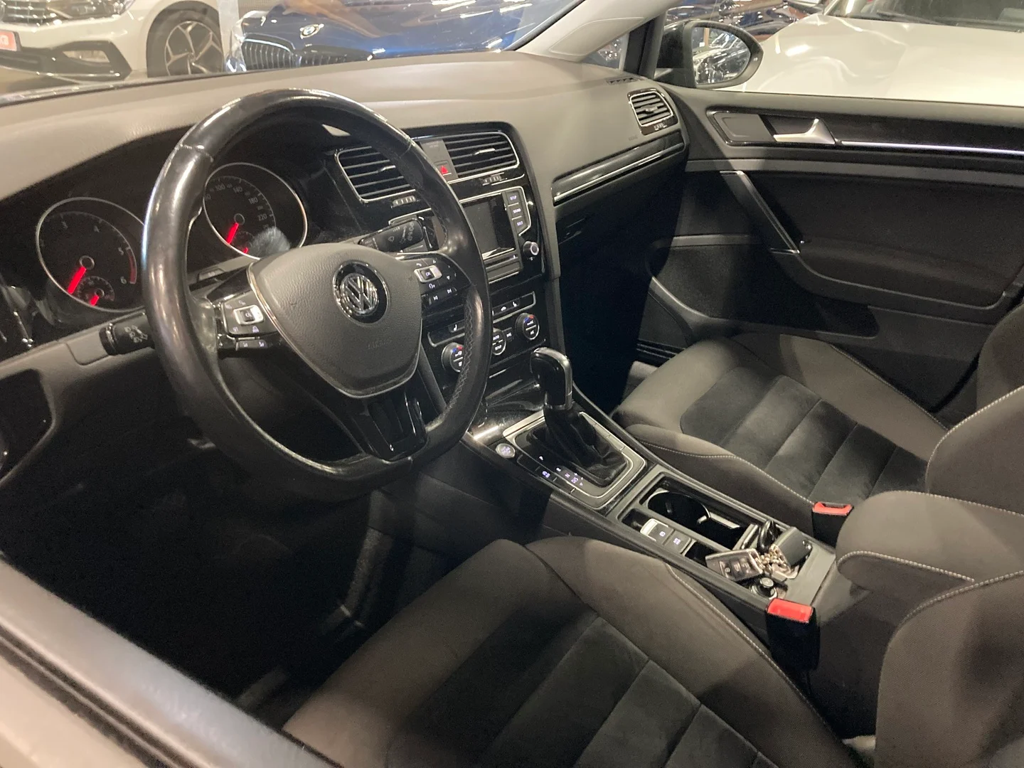 Car Image - mpkbPlzYbKhKMj4SsMi2x