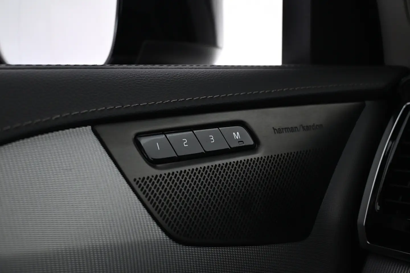 Car Image - walpfssrQ1bkXWC970ktq