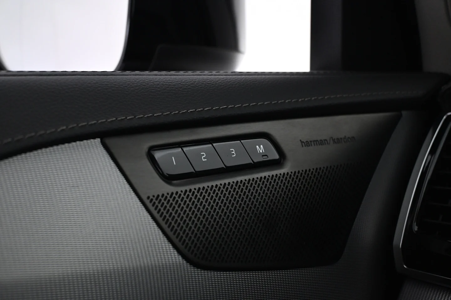 Car Image - walpfssrQ1bkXWC970ktq