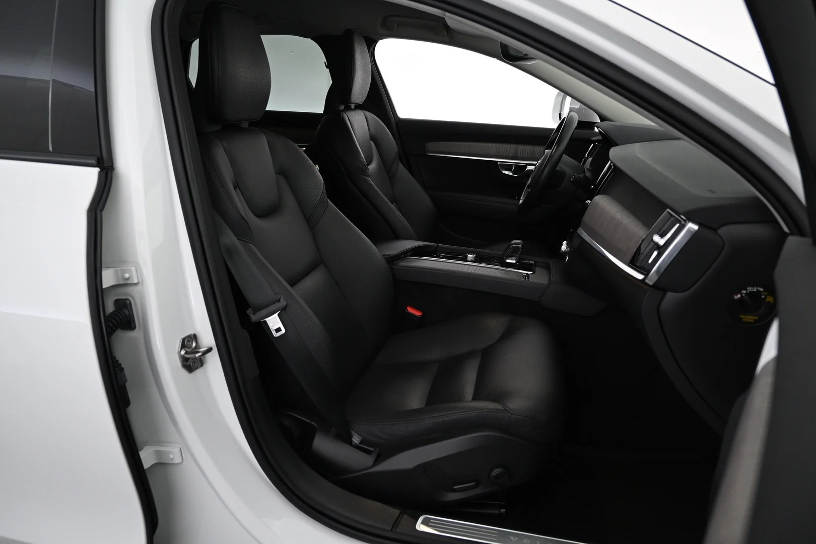 Car Image - 4tk3c3AlvJ8fqpmmKtFDSp