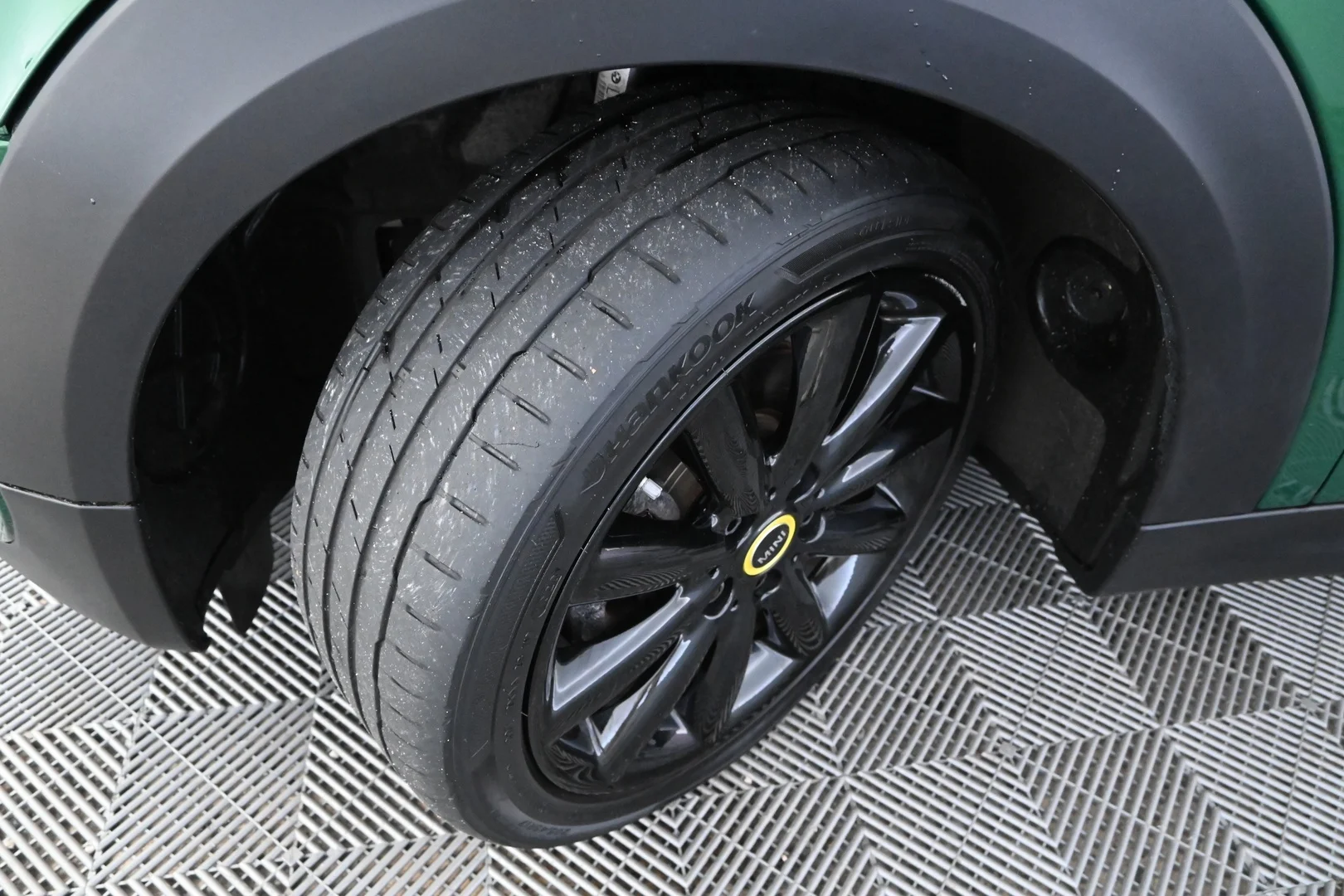 Car Image - 3D2iFmZ2QS24s0luKgtSNB